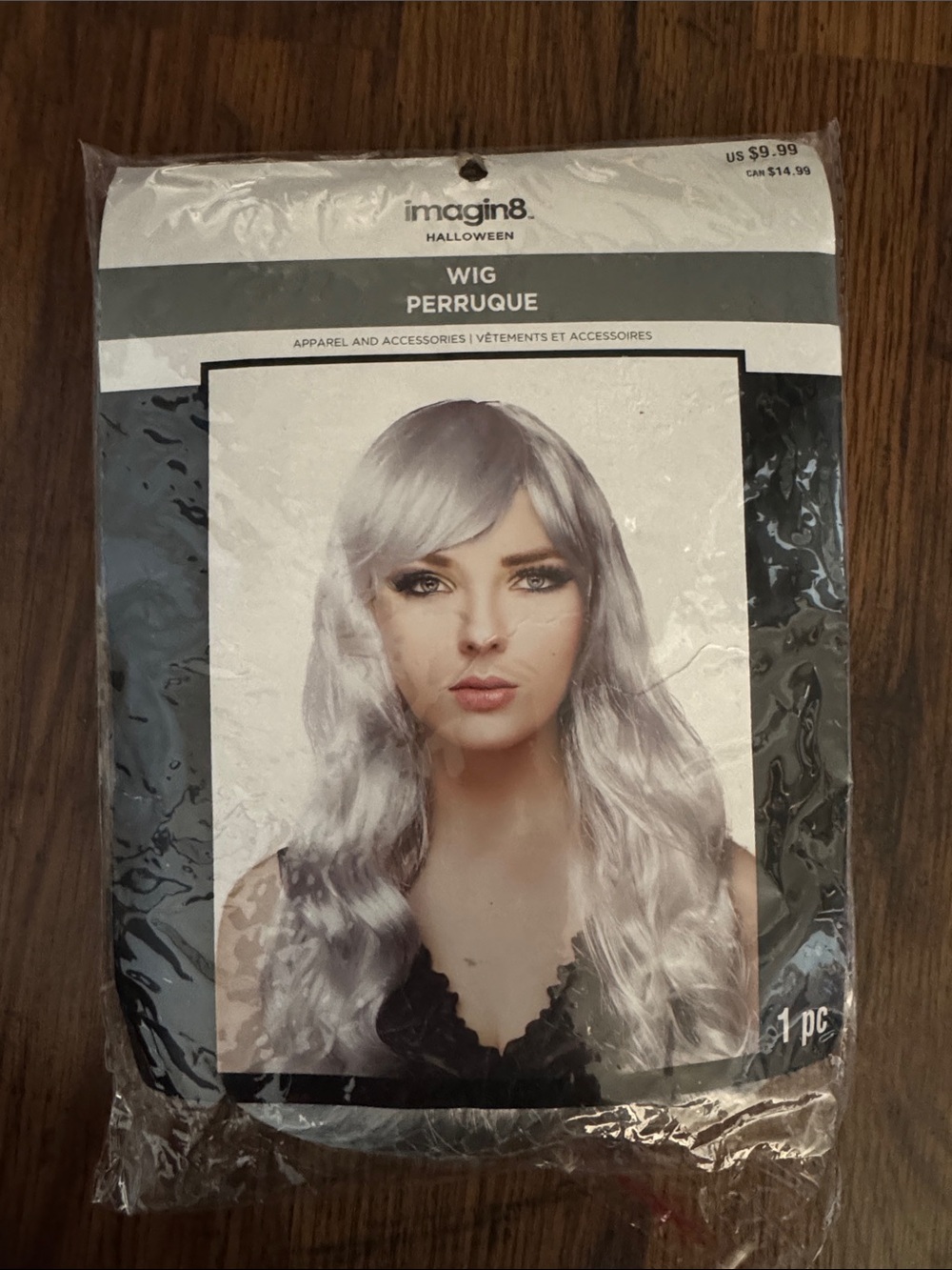 White Long Wavy Wig 35.B